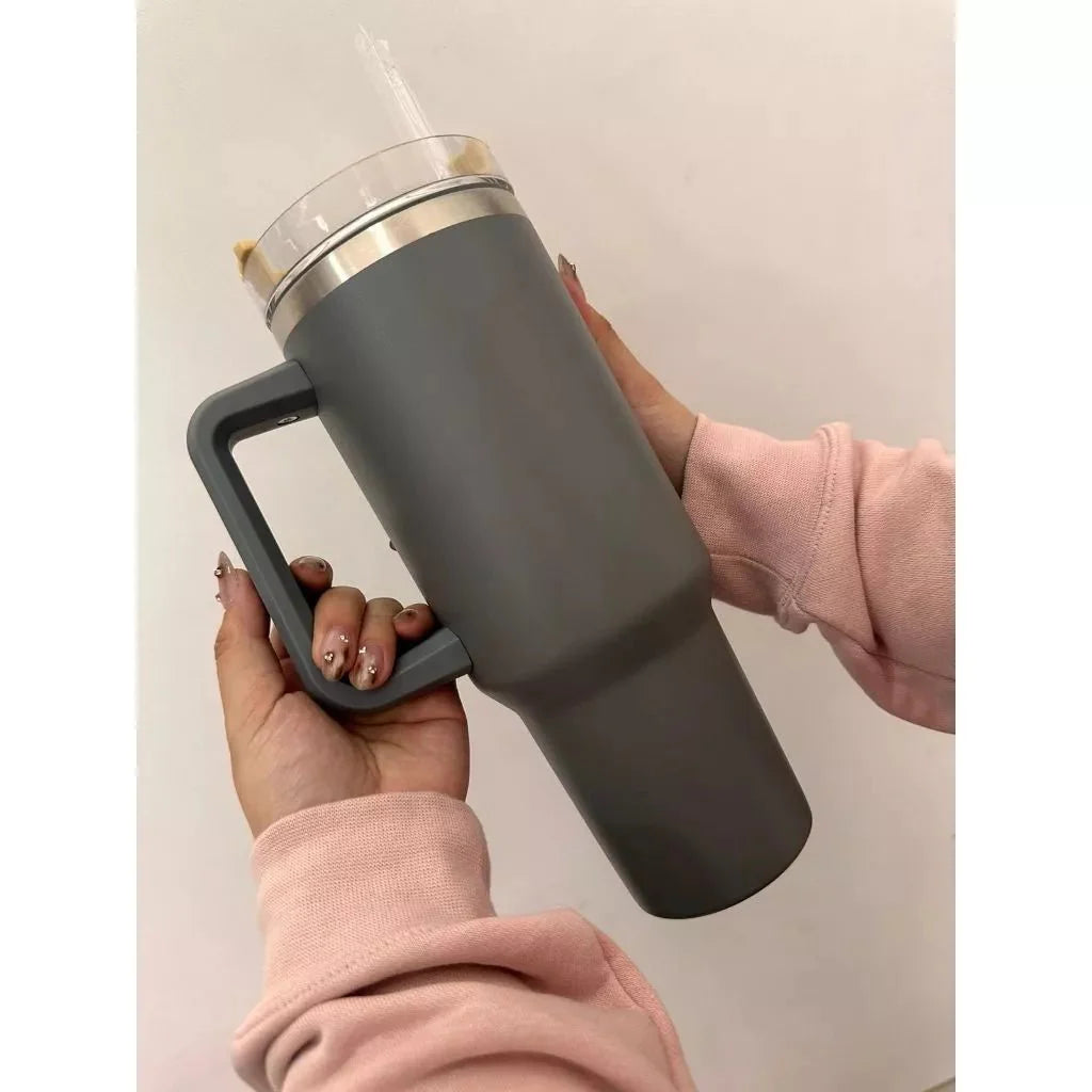 copo térmico  1200ml com canudo - ANACARÔ